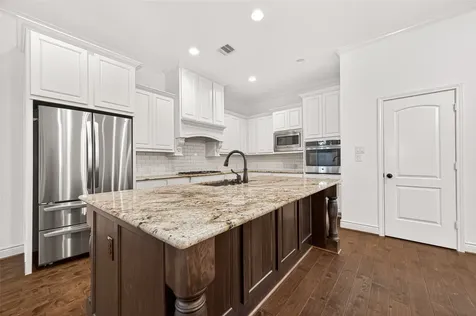 42 Daffodil Meadow Place The Woodlands TX 77375