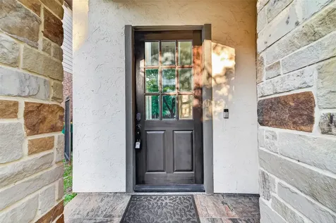 42 Daffodil Meadow Place The Woodlands TX 77375