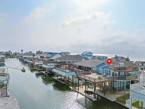 22101 Guadalupe Drive Galveston TX 77554