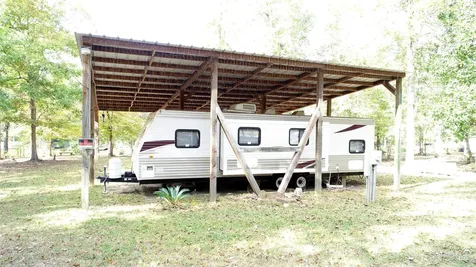 630 Hillbilly Heaven Road Livingston TX 77351