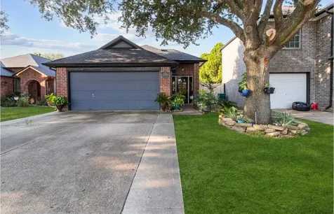 3725 Meadow Wood Drive Pasadena TX 77503