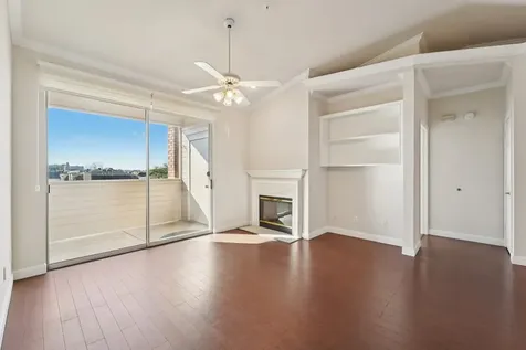 2111 Welch Street A318 Houston TX 77019