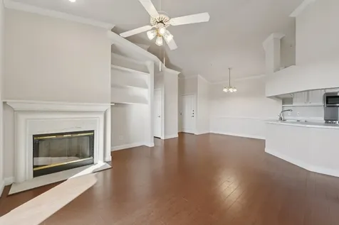 2111 Welch Street A318 Houston TX 77019