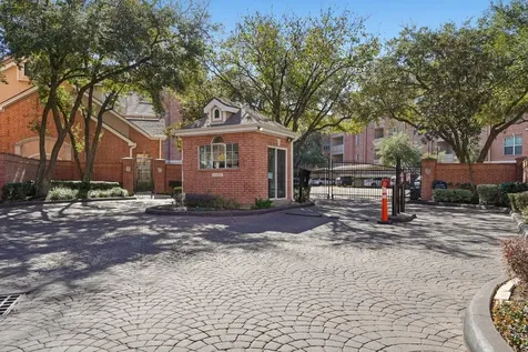 2111 Welch Street A318 Houston TX 77019