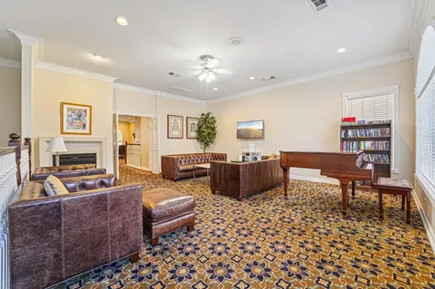 2111 Welch Street A318 Houston TX 77019
