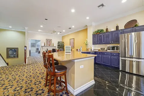 2111 Welch Street A318 Houston TX 77019