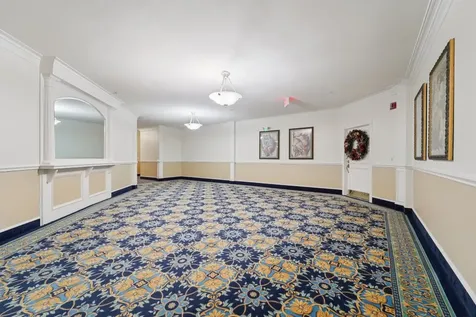 2111 Welch Street A318 Houston TX 77019
