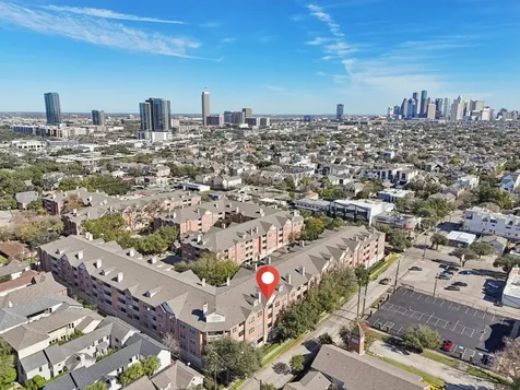 2111 Welch Street A318 Houston TX 77019