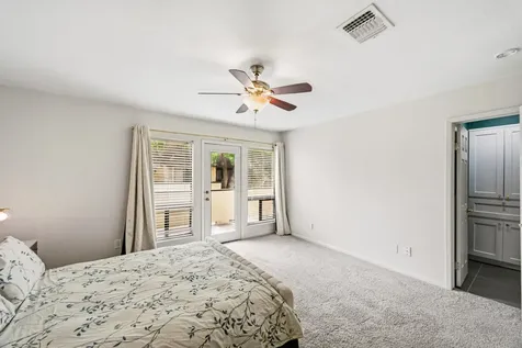 1116 Bering Drive 25 Houston TX 77057