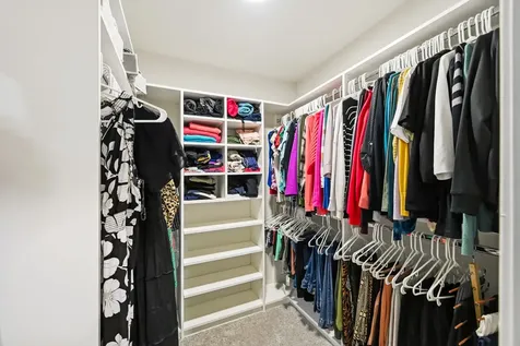1116 Bering Drive 25 Houston TX 77057