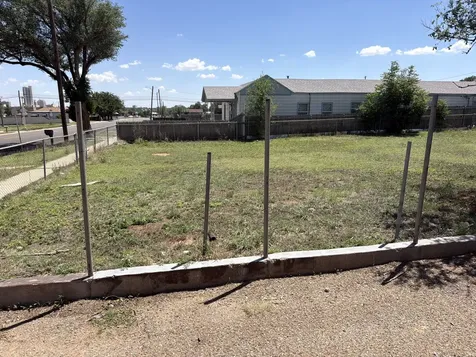 1113 N Hughes Street Amarillo TX 79107