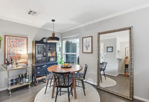 731 Worthshire Street Houston TX 77008