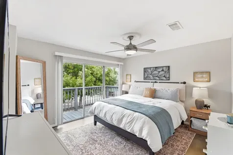 731 Worthshire Street Houston TX 77008