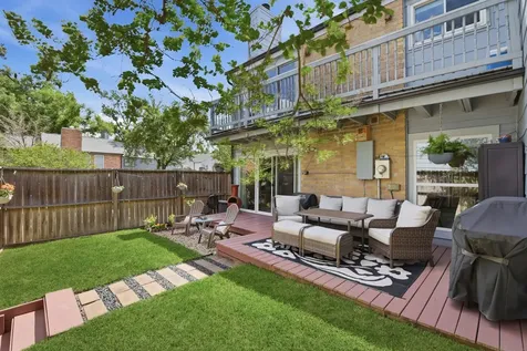 731 Worthshire Street Houston TX 77008
