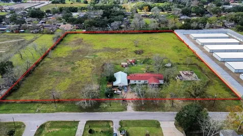 1500 S Durant Street Alvin TX 77511