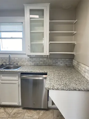 939 1/2 Byrne Street Ga Houston TX 77009