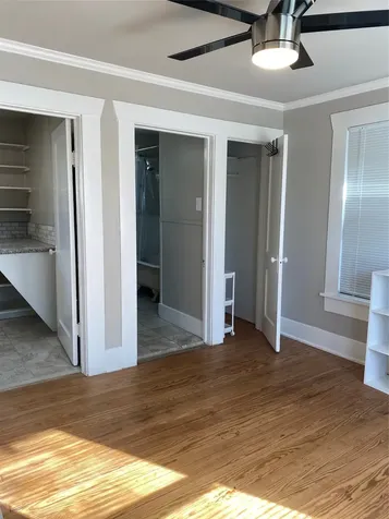 939 1/2 Byrne Street Ga Houston TX 77009