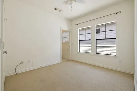 1605 Mcdonald Street Houston TX 77007