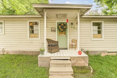 1019 Bertrand Street Conroe TX 77301