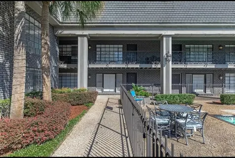 2322 Richton Street 18 Houston TX 77098