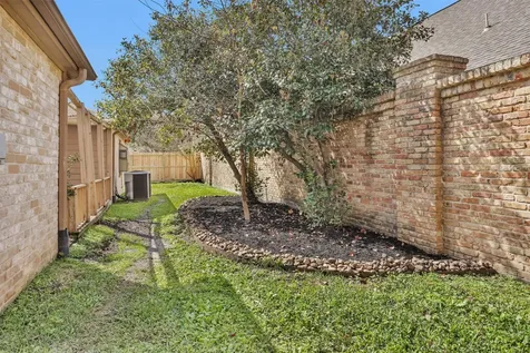 2230 Foreland Drive Houston TX 77077