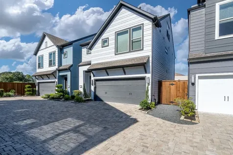 968 Ford Pines Lane Houston TX 77091