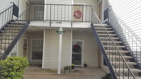 9809 Richmond Avenue G12 Houston TX 77042