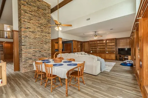 304 Arrowwood Street Lake Jackson TX 77566