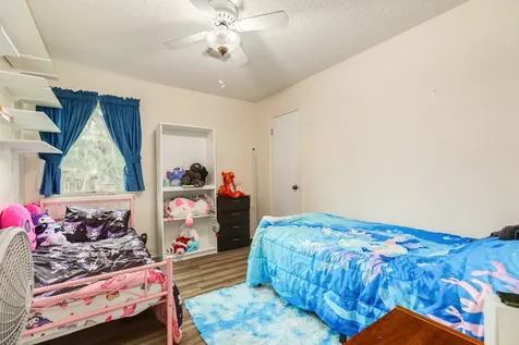 304 Arrowwood Street Lake Jackson TX 77566