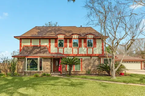 304 Arrowwood Street Lake Jackson TX 77566