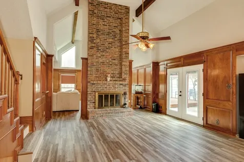 304 Arrowwood Street Lake Jackson TX 77566