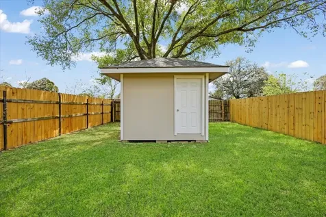 5156 Beaverhollow Drive Houston TX 77084