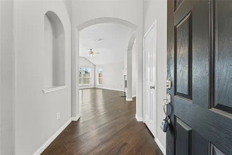 3119 Dogwood Springs Drive Houston TX 77073