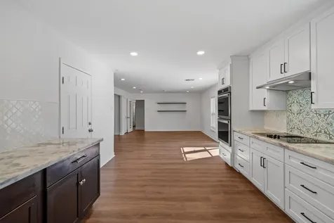10151 Brinwood Drive Houston TX 77043