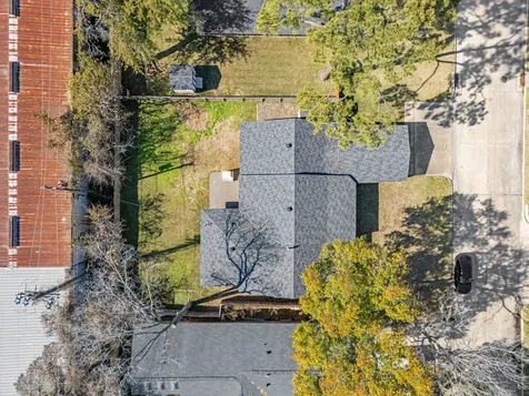 10151 Brinwood Drive Houston TX 77043