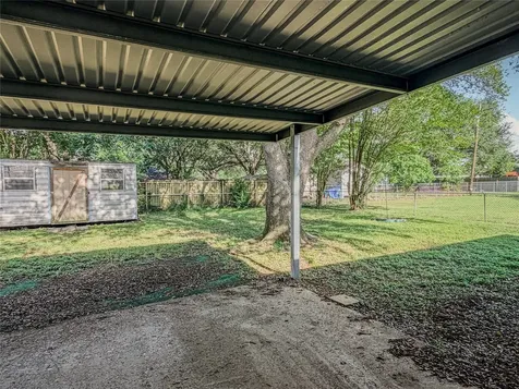 328 Paula Avenue Bridge City TX 77611