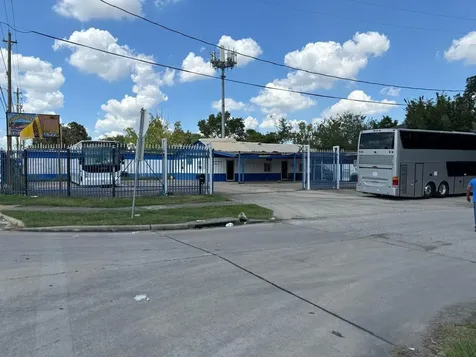 5621 Harrisburg Boulevard Houston TX 77011