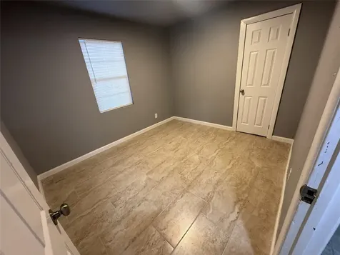 4933 Alvin Street Houston TX 77033