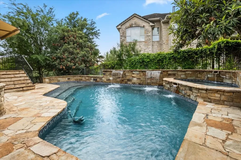 4308 Canoas Drive Austin TX 78730