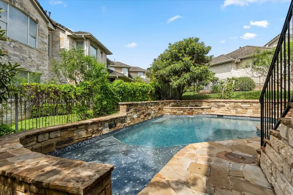 4308 Canoas Drive Austin TX 78730