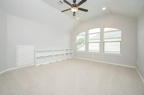 11 S Victoriana Circle Spring TX 77389