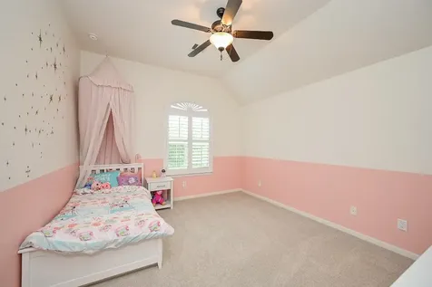 11 S Victoriana Circle Spring TX 77389
