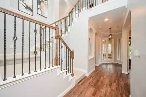 11 S Victoriana Circle Spring TX 77389