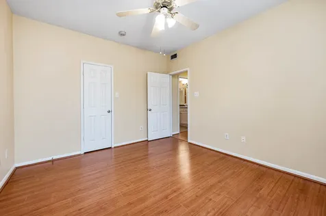 1330 Old Spanish Trail 4209 Houston TX 77054