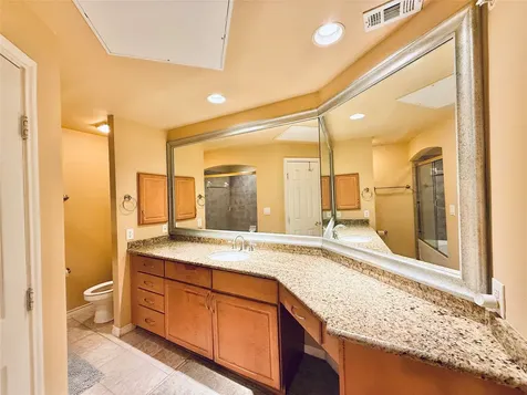 2400 Mccue Road 325 Houston TX 77056