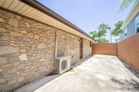 803 Sealy Street Galveston TX 77550