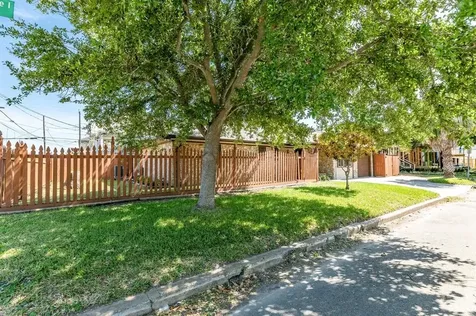 803 Sealy Street Galveston TX 77550