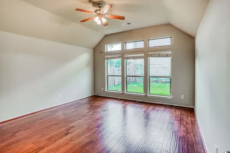606 Red Oak Canyon Lane La Marque TX 77568
