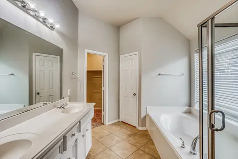 606 Red Oak Canyon Lane La Marque TX 77568