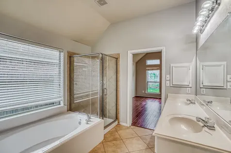 606 Red Oak Canyon Lane La Marque TX 77568